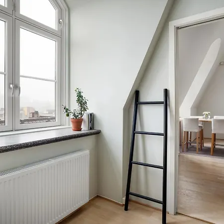 Lejlighed Urban Penthouse With Fireplace & Views *
